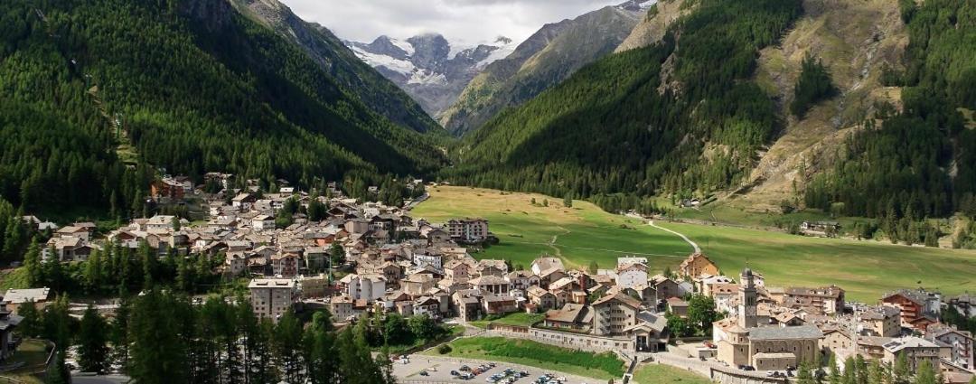 Casa Matilla Appartement Cogne Buitenkant foto